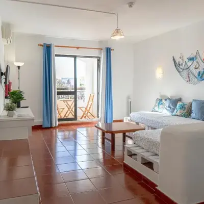 Cozy Albufeira Charm