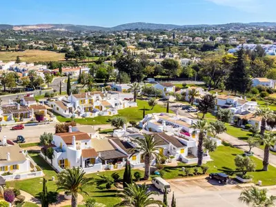 an aerial view of a residential neighborhood with houses at Villa Bougainvilla - Vilamoura - Pool - Free wifi - Air con in Quarteira
