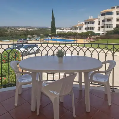 Apart ALGARVE - Piscina - BY BEDZY