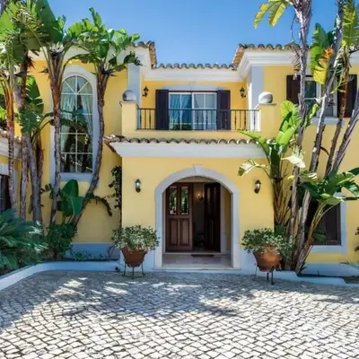 Villa Plaza - beautiful spacious house off roundabout 6 Quinta Do Lago