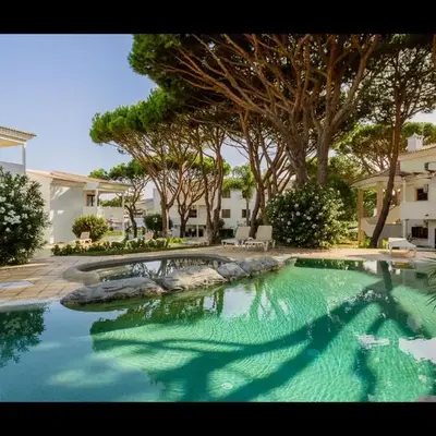 Falésia Modern Flat W/Balcony & Pool by LovelyStay