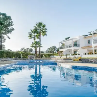 Falésia Cliff Apartment by The Portuguese Butler
