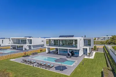 an aerial view of a house with a swimming pool at Villa Casa Lirio by Villa Plus in Galé