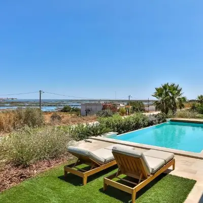 Brand New Waterfront Villa with pool