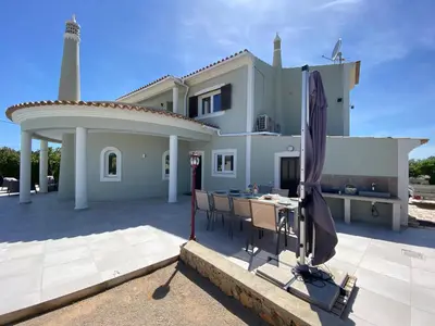 Gallery image of GRANDE VILLA LORIDA in Albufeira