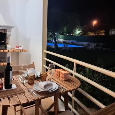 Galé Garden House