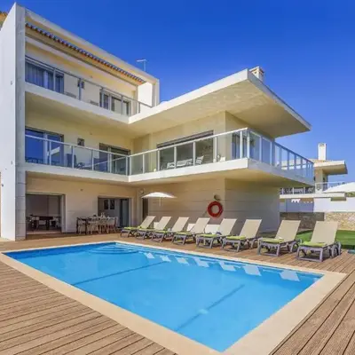 Villa Casa Petunia by Villa Plus