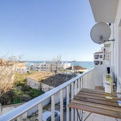 Cozy Apt 5min Beach Ocean View AC Wi Fi