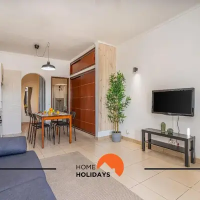 #253 Fernando Pessoa 28 by Home Holidays