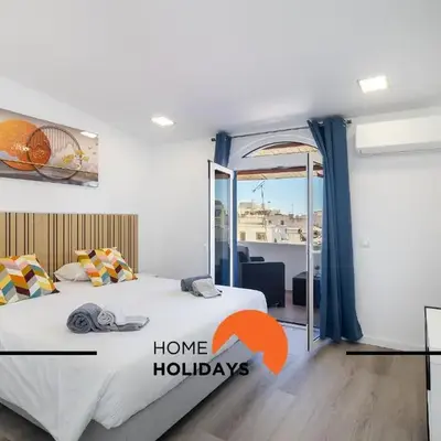 #305 Albufeira Sea House by Home Holidays