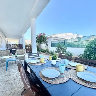 Beach 15 min away! - Rustic with AC and WiFi