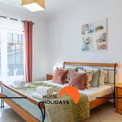 #316 Flat New Town by Home Holidays