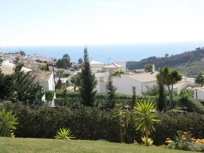 a view from the garden of a villa at Apartament Encosta Da Orada in Albufeira