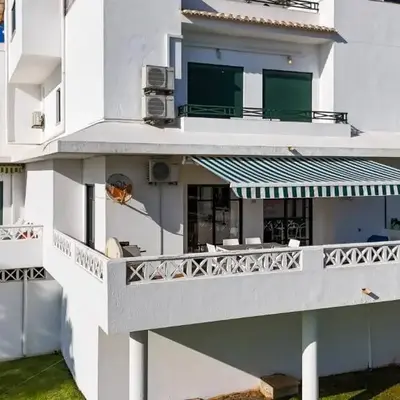 Tangerine Apartment by HelloVacations
