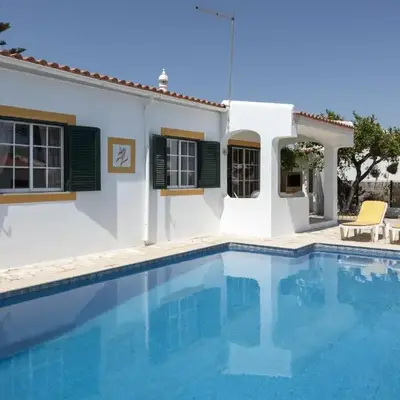 Vila Coelho - City center with pool by HD