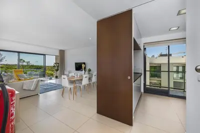 Gallery image of Pool & Close to Beach - Parking, AC & WiFi in Quarteira