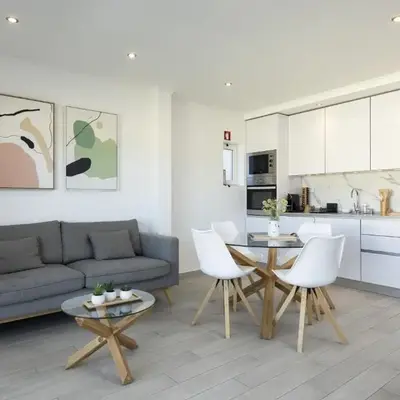 Moura One - Condominium with pool by HD