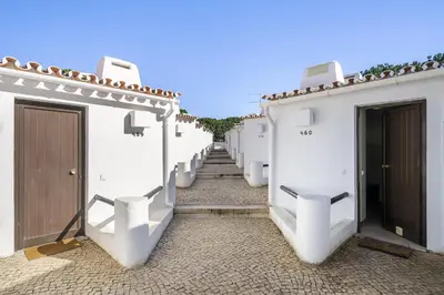 Gallery image of BnB Homes Coastal Pearl Apartment with 2 Pools near to Falesia Beach in Albufeira