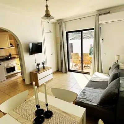 Villa With BBQ and Pool in Vilamoura