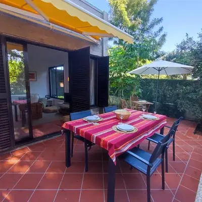 T2 Apartment with private garden in the Balaia Apartments