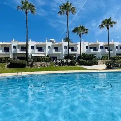 Jardim da Oura by Check-in