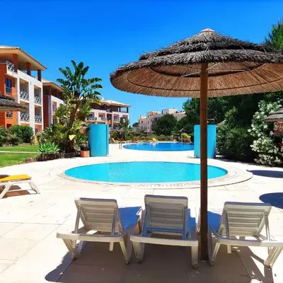 Fabulous Sunny Pool&Garden Condo by BeCherish