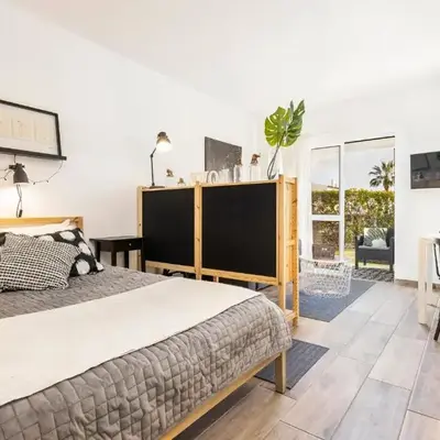 Modern Pool Apartment