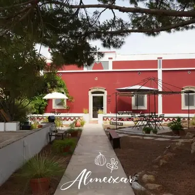 Guest House Almeixar