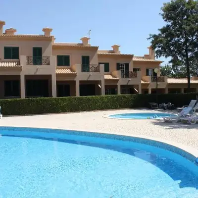 Villa V2 X