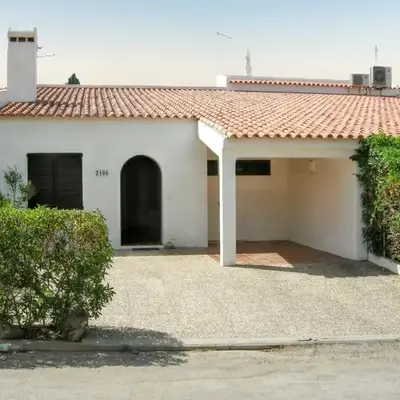 Welcoming House in Albufeira