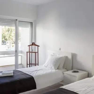 REMODELED APARTMENT IN THE CITY CENTER. (FARO)