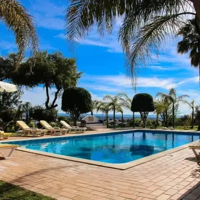 Elegant Villa in Loulé with Private Pool