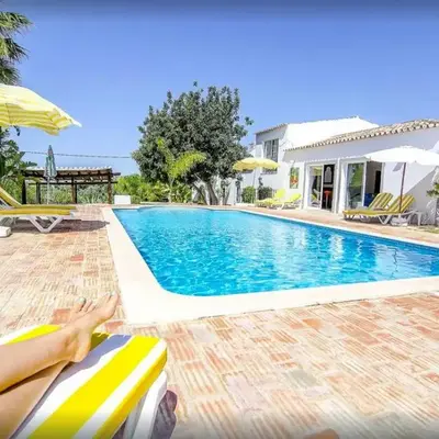 Elegant villa with sea view in Loulé + private pool