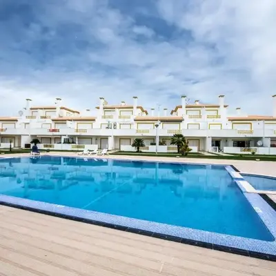 Apt O Monte C near the beach by Algarve Villa Holidays