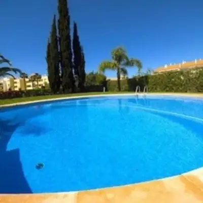New Grand duplex avec terrasse plein sud vue piscine