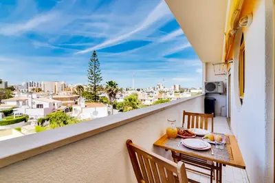 Gallery image of House Feliz in Quarteira