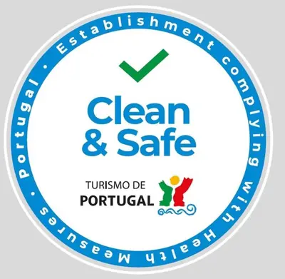 a label for a clean and safe logo at Villa Brigida in Patroves