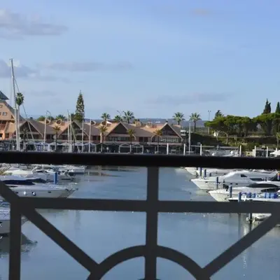 Marina Plaza