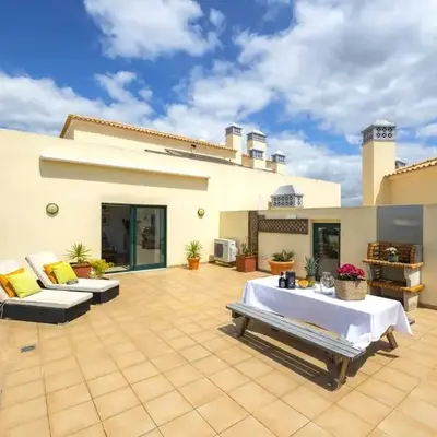 Penthouse Escape with Large Terrace