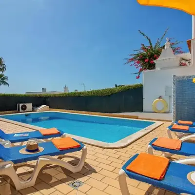 Villa Alegre by Villa Plus