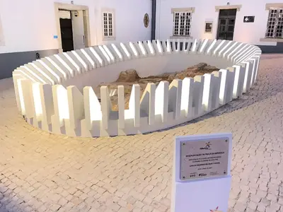 a white fence in front of a building at Old Town Oasis 110m to Beach, AC & 2 Bathrooms by Vou de Férias in Albufeira