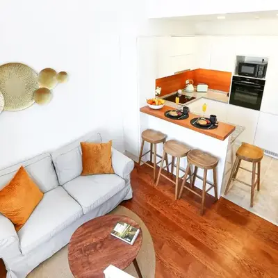 Young Spirit Apartment