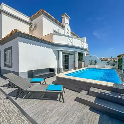 Luxury Villa walking distance Galé Beach Albufeira