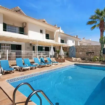 Villa Guisado