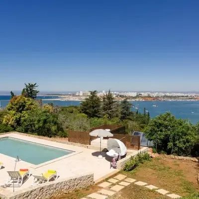 Villa Colom