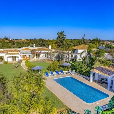 Villa Casa do Amendoal by Villa Plus