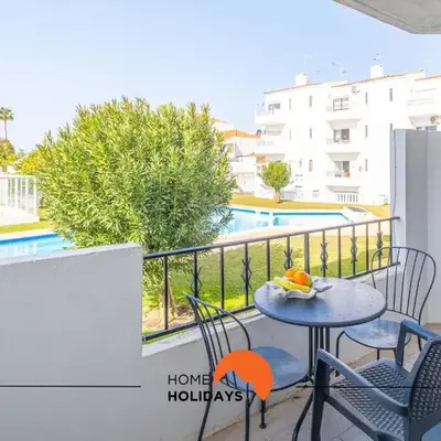 #112 Oura Flat by Home Holidays